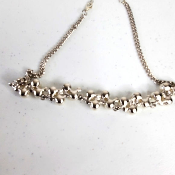 Faux Pearl and Rhinestone Necklace and Earrings NWOT - Picture 4 of 9